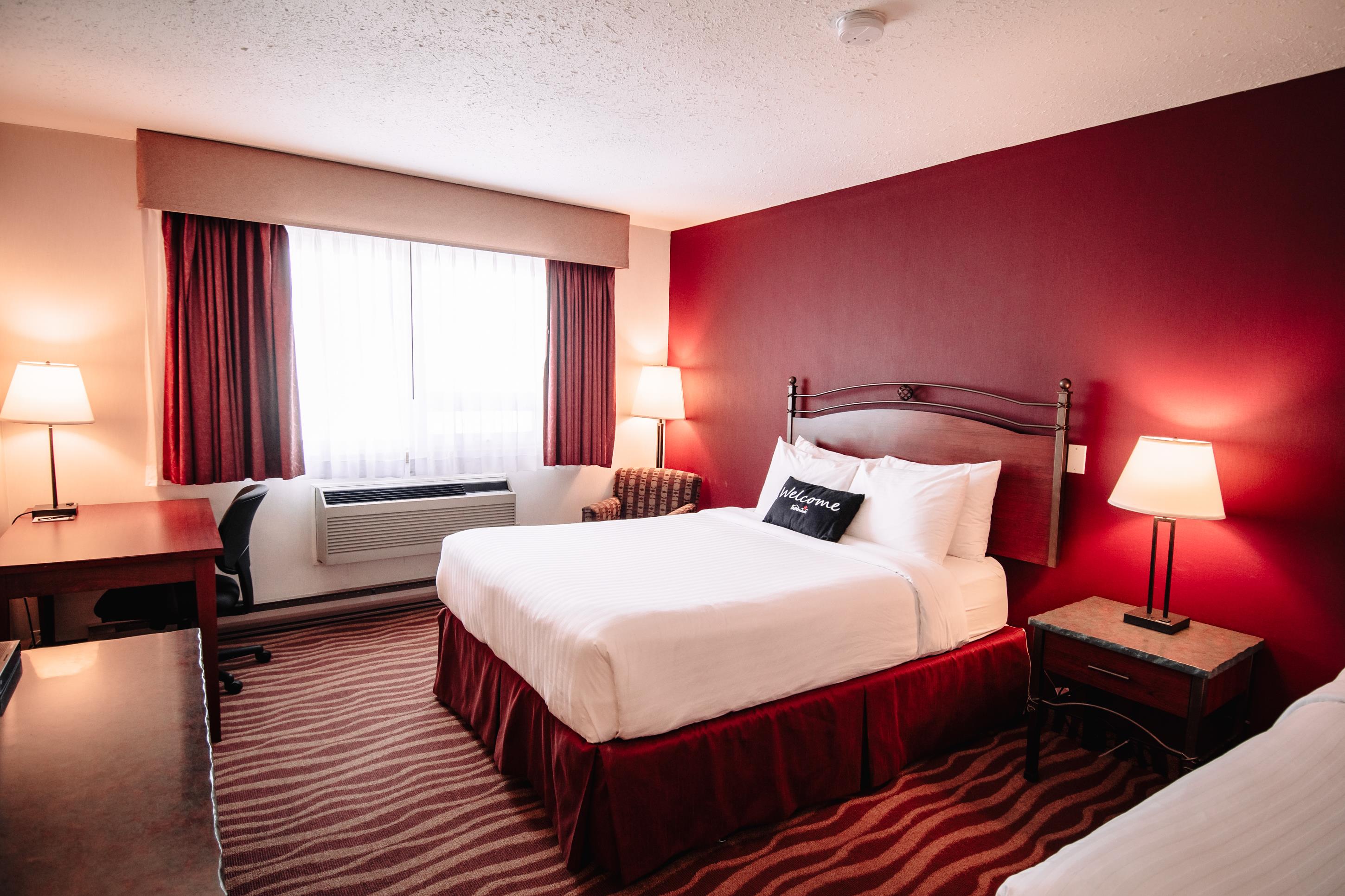 Invermere Inn & Suites rooms